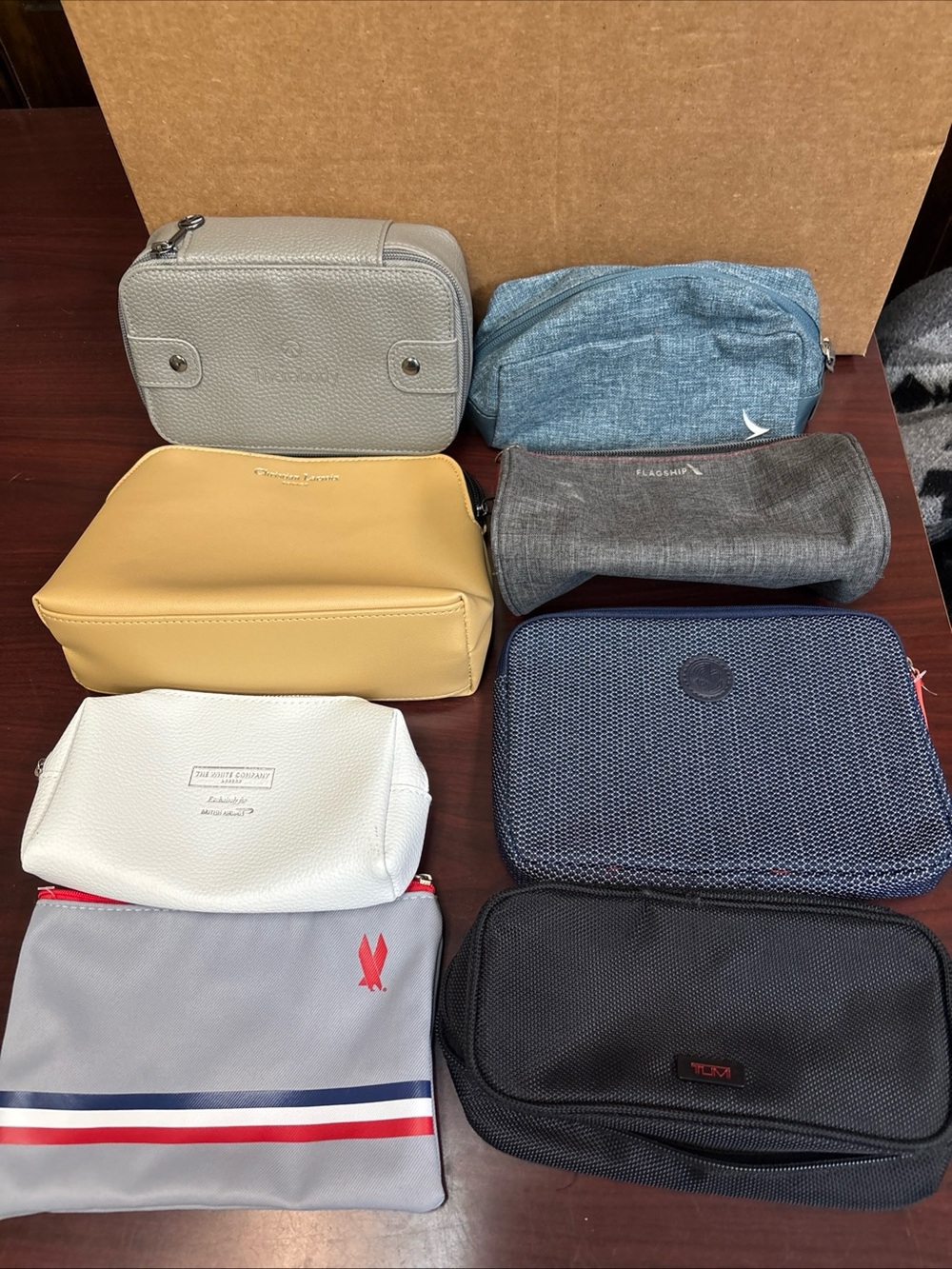 Airlines Travel Amenity Kit Toiletry Bag Delta Tumi Lacroix Cathay Pacific Lot 8